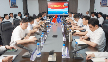 中交海峰风电党委召开深入贯彻中央八项规定精神学习教育、专题党课暨“七一”表彰大会